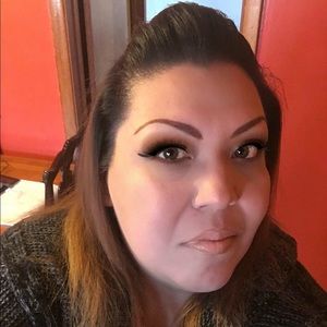 Meet your Posher, Blanca